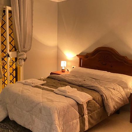 Suite Bahia Севілья Екстер'єр фото